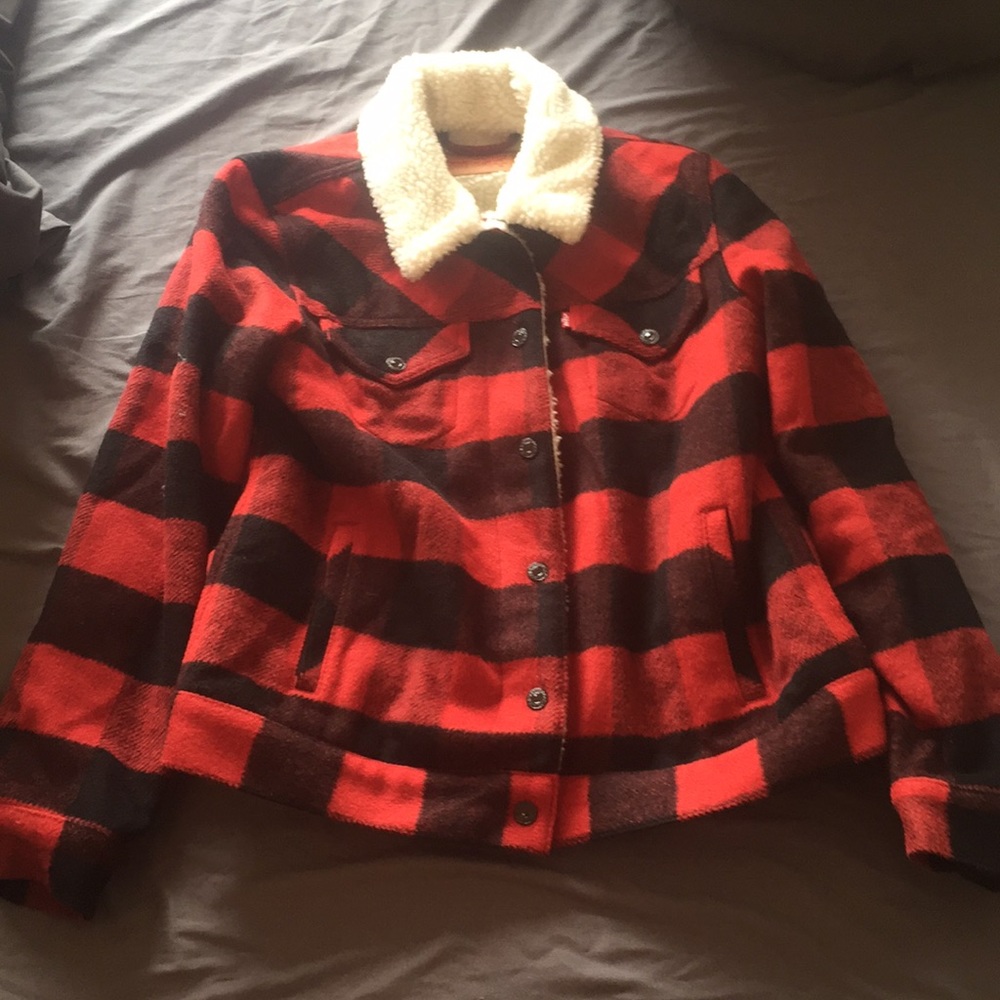 Levis lumberjack/buffalo plaid lined jacket